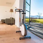 Apartament Chiemsee Exklusiv Ferienapartment Schneeganserhof - Ein Refugium Fuer Laengere Erholsame Aufenthalte In Alleinlage Am Chiemsee